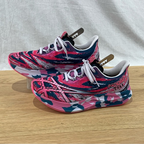 Asics Shoes - Asics Noosa TRI 15 Restful Teal/Hot Pink Running Shoes Women’s Size 8